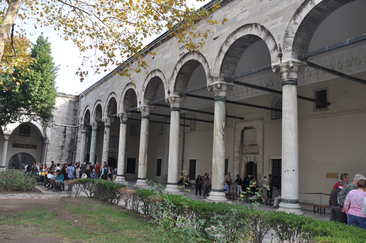 Топкапы - Дворец султана в Стамбуле фото 16
